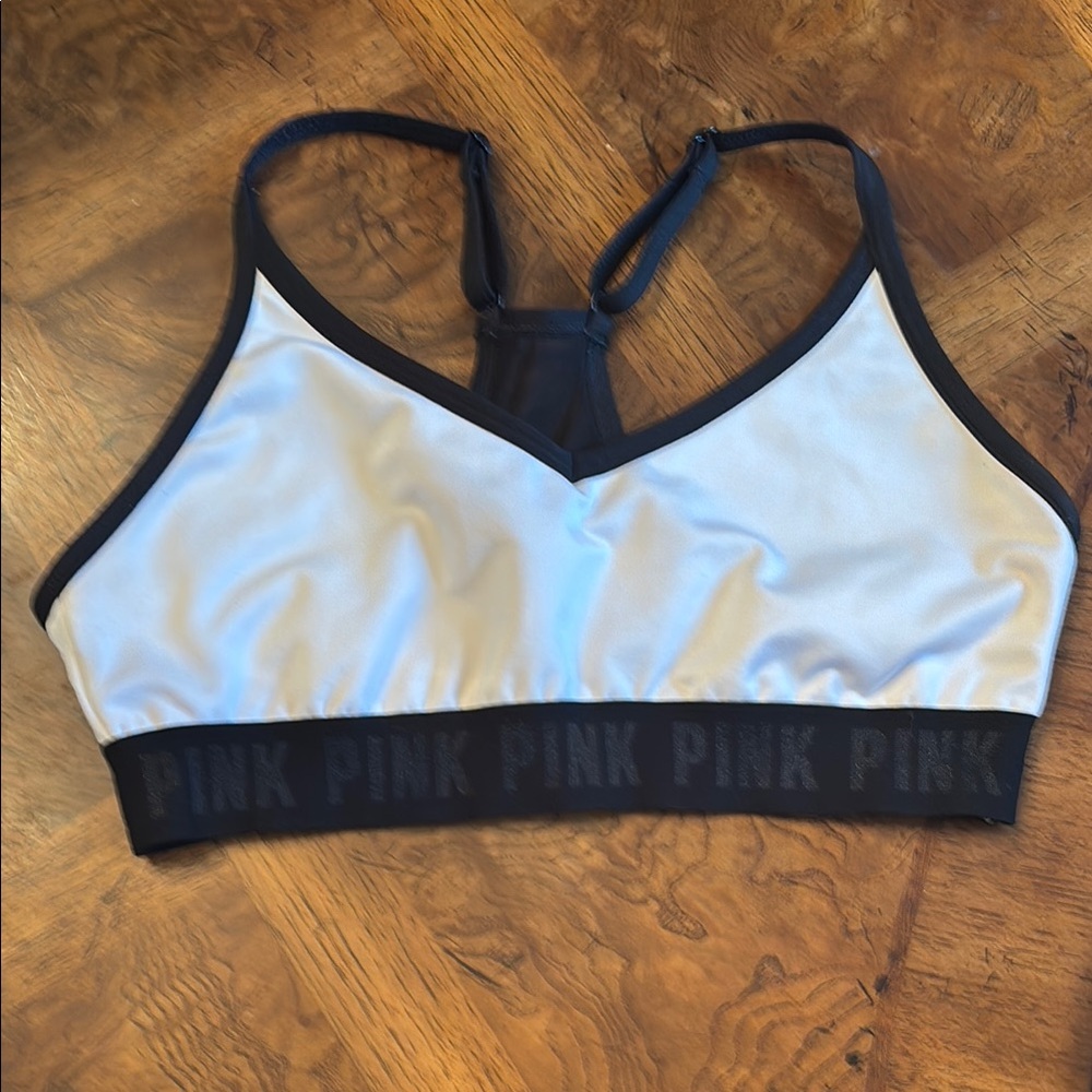 PINK Victoria's Secret Black and White racerback Sports Bra size medium NWOT